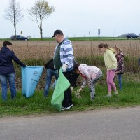 Sprzątanie wsi 15.04.2016